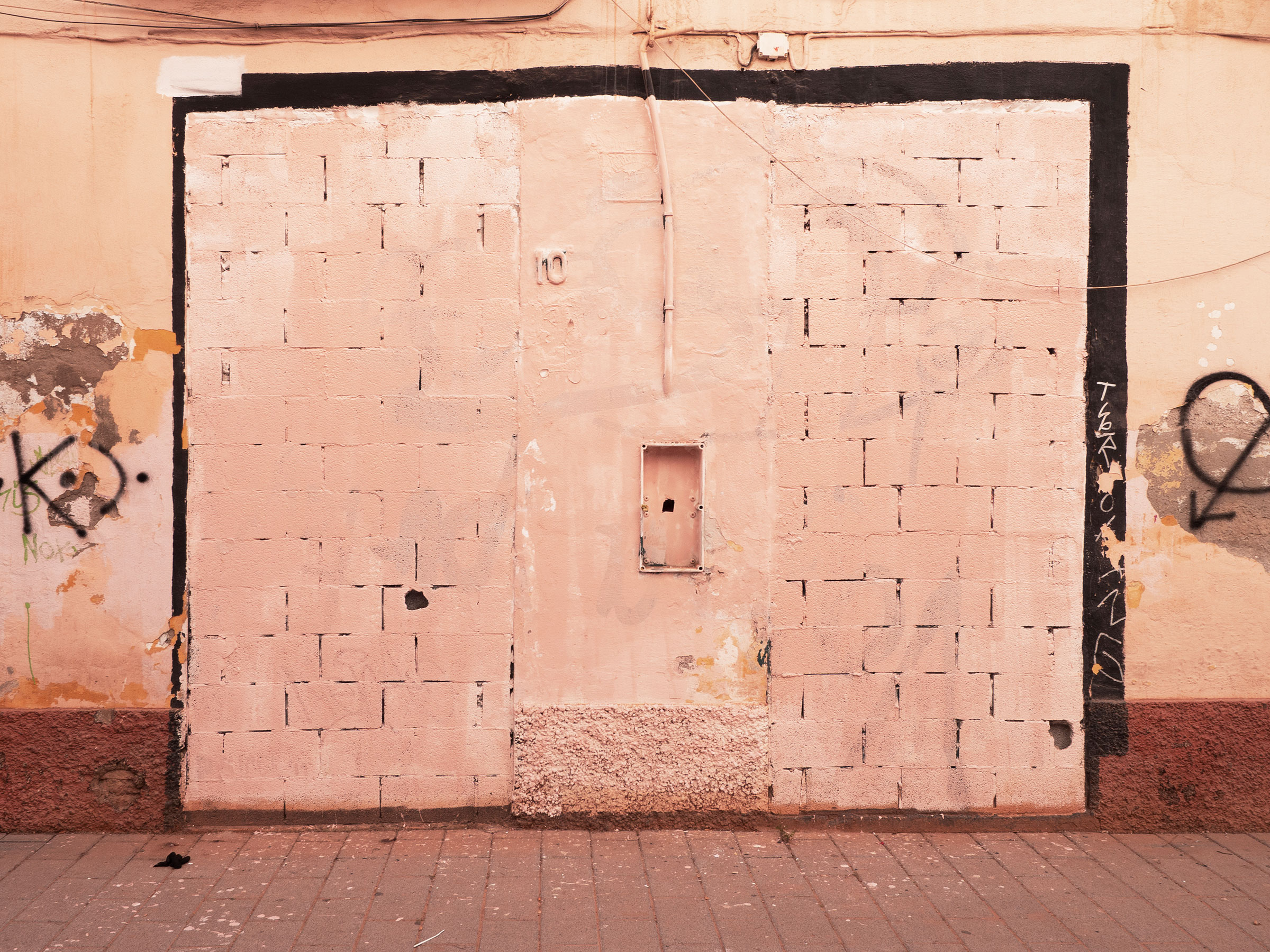 Manifiesto, 2021-2024, Pintura sobre pinturas murales. Málaga, 2022