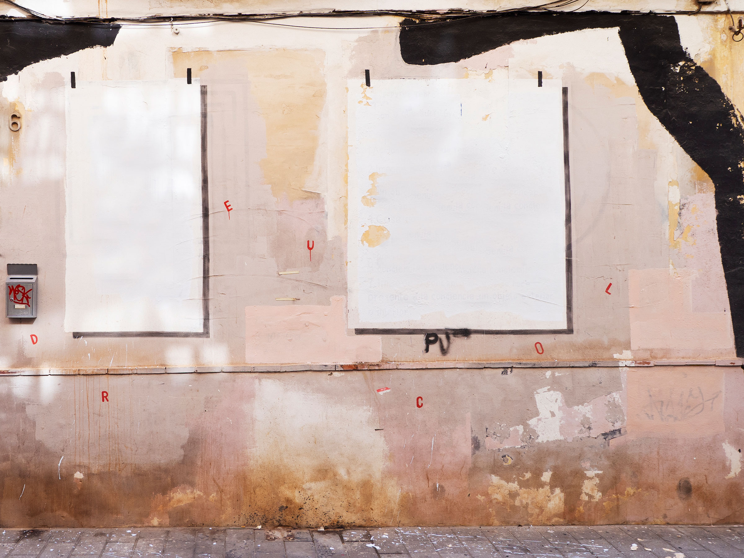Manifiesto, 2021-2024, Pintura sobre pinturas murales. Málaga, 2022