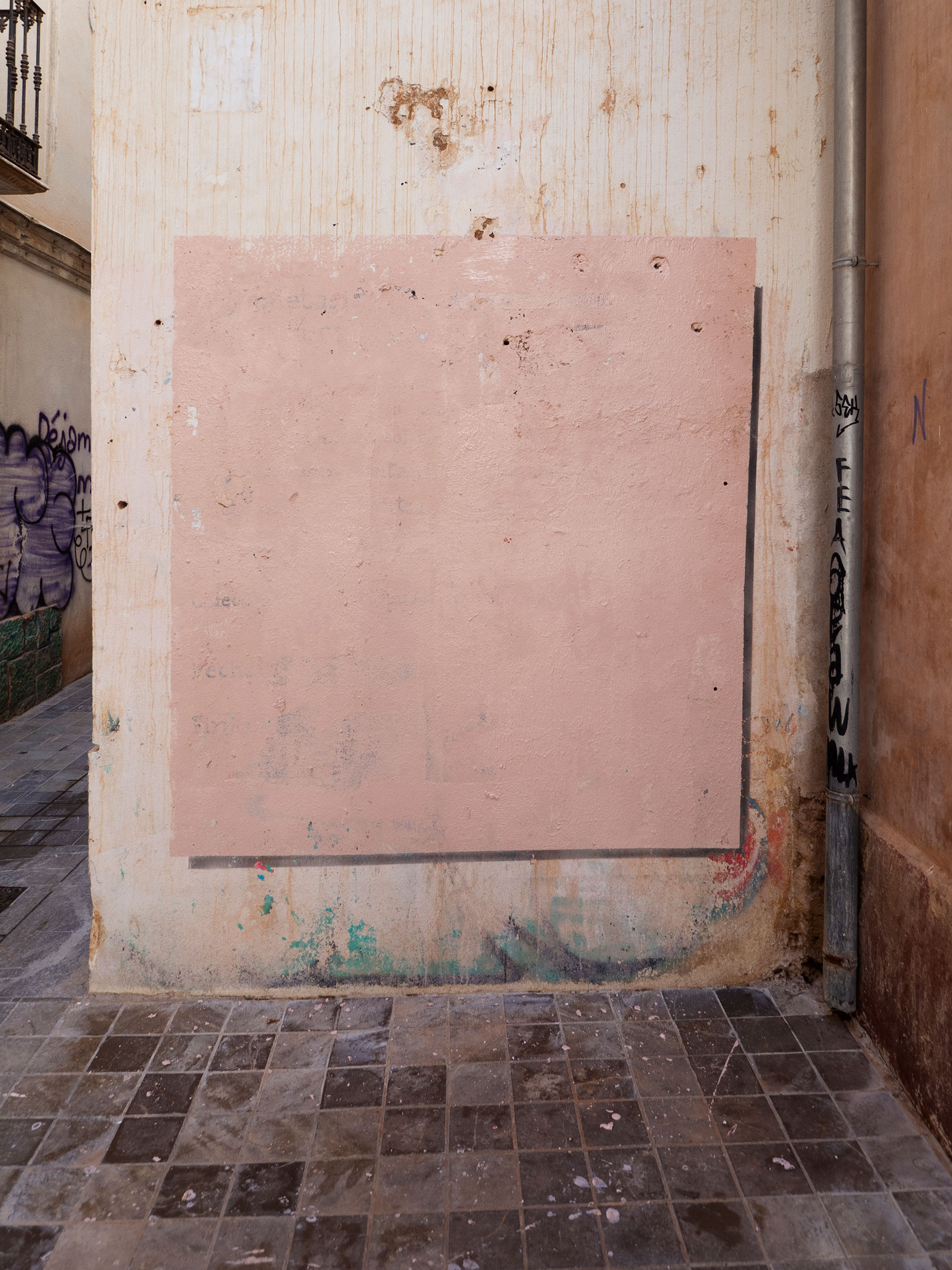 Manifiesto, 2021-2024, Pintura sobre pinturas murales. Málaga, 2022