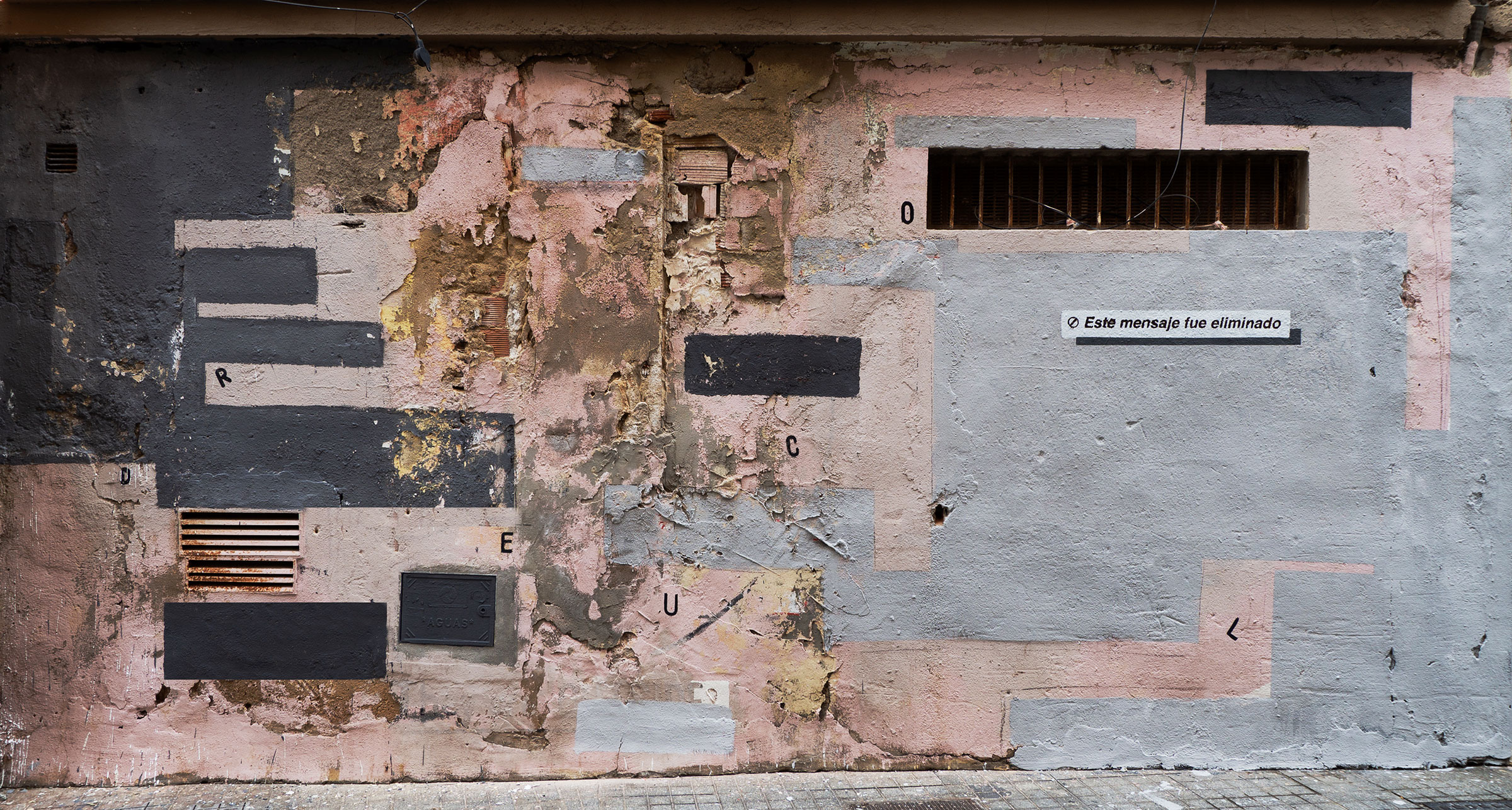 Manifiesto, 2021-2024, Pintura sobre pinturas murales. Málaga, 2022
