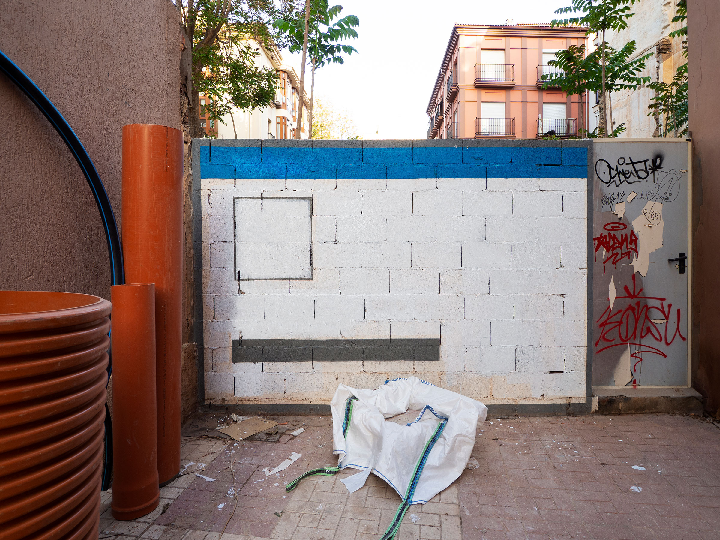 Manifiesto, 2021-2024, Pintura sobre pinturas murales. Málaga, 2022