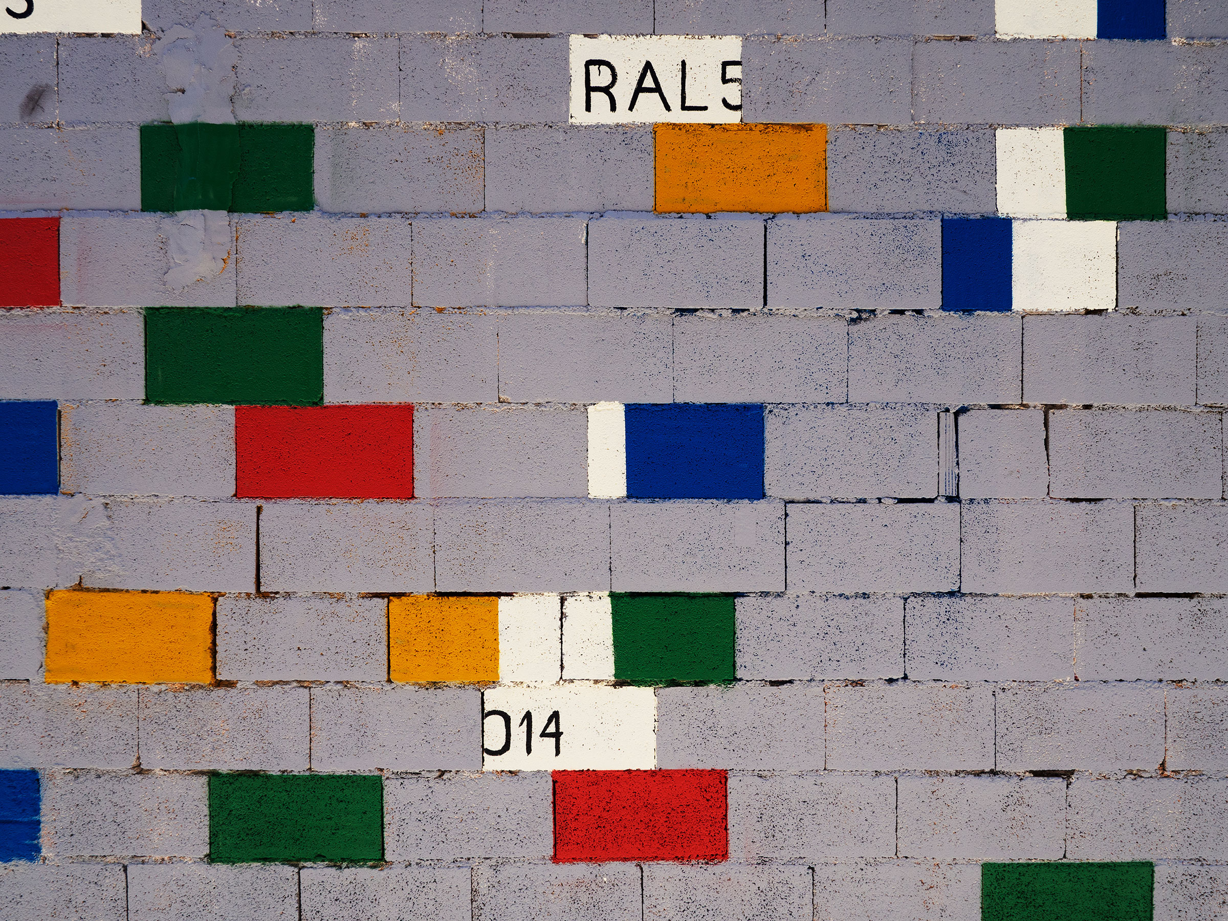 (De)construcción, 2021-2024, Pintura mural. Málaga, 2021