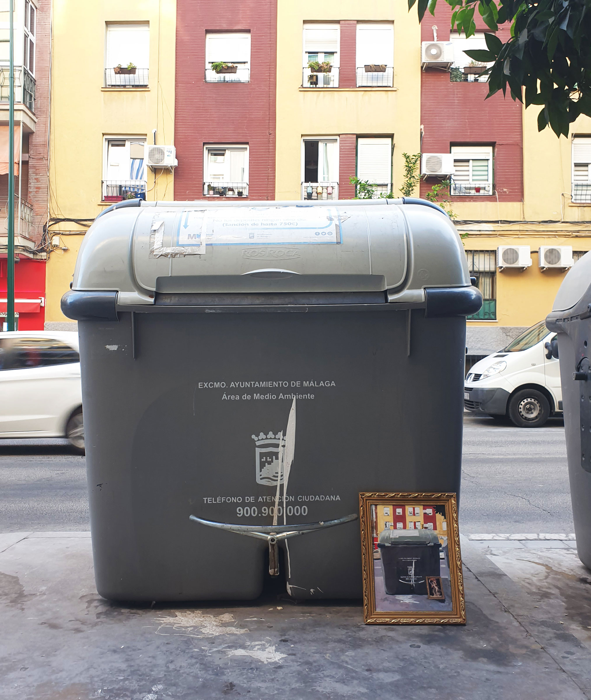 Volver, 2018-2020, Intervención sobre objeto encontrado. Málaga, 2020