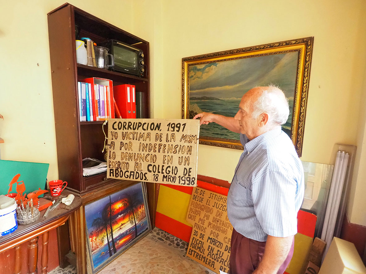 Tapicería Juan Luis, 2021-2024, Proyecto de investigación y producción. Varias técnicas, medidas variables. Málaga, 2023